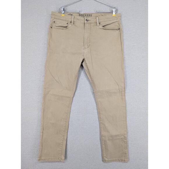 Dockers Alpha Khaki Pants Size 36 x 30 Tan/Camel Slim Fit Supreme Flex -0725F13 - Picture 1 of 9